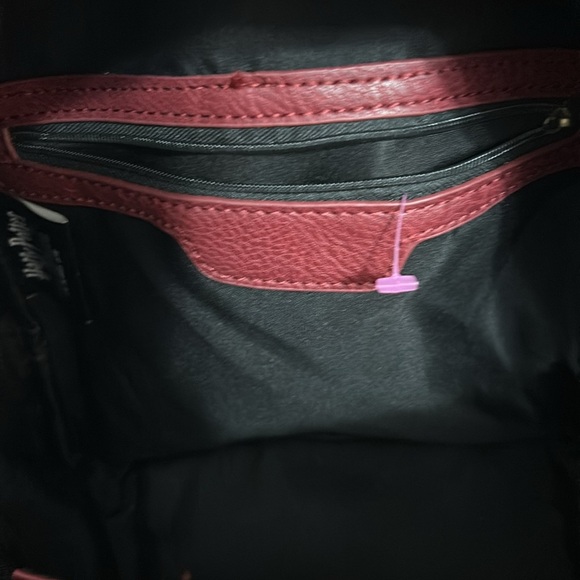 Harry Potter Hogwarts crest faux leather mini backpack Burgundy red purse - Picture 6 of 6